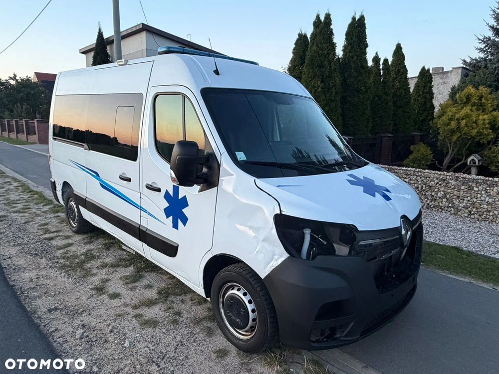 Renault MASTER _ 2024r _ KARETKA, AMBULANS _ 2.3 DCI 165KM _ 5 Osobowy - 7