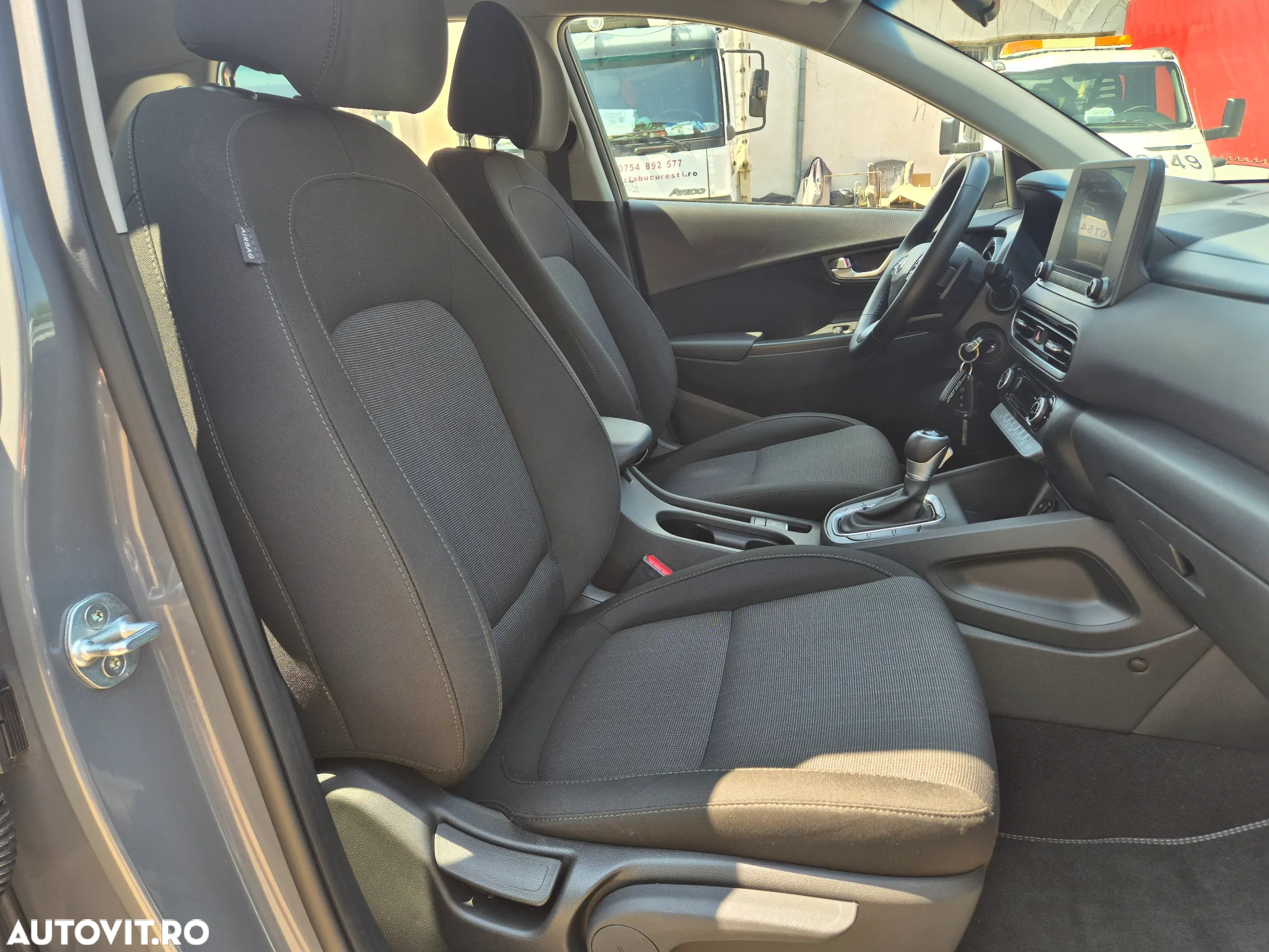 Hyundai KONA 1.6 GDI DCT Hybrid Style - 28