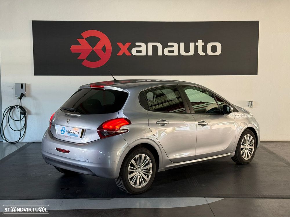 Peugeot 208 1.5 BlueHDi Signature - 2