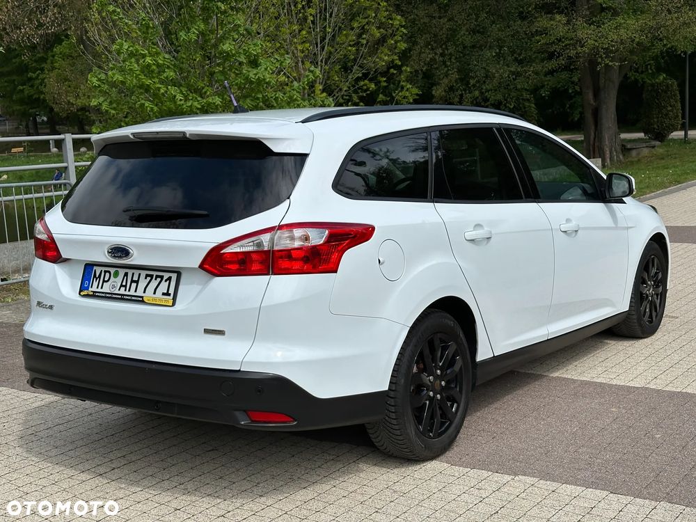 Ford Focus 1.0 EcoBoost STart-Stopp-System TITANIUM - 3