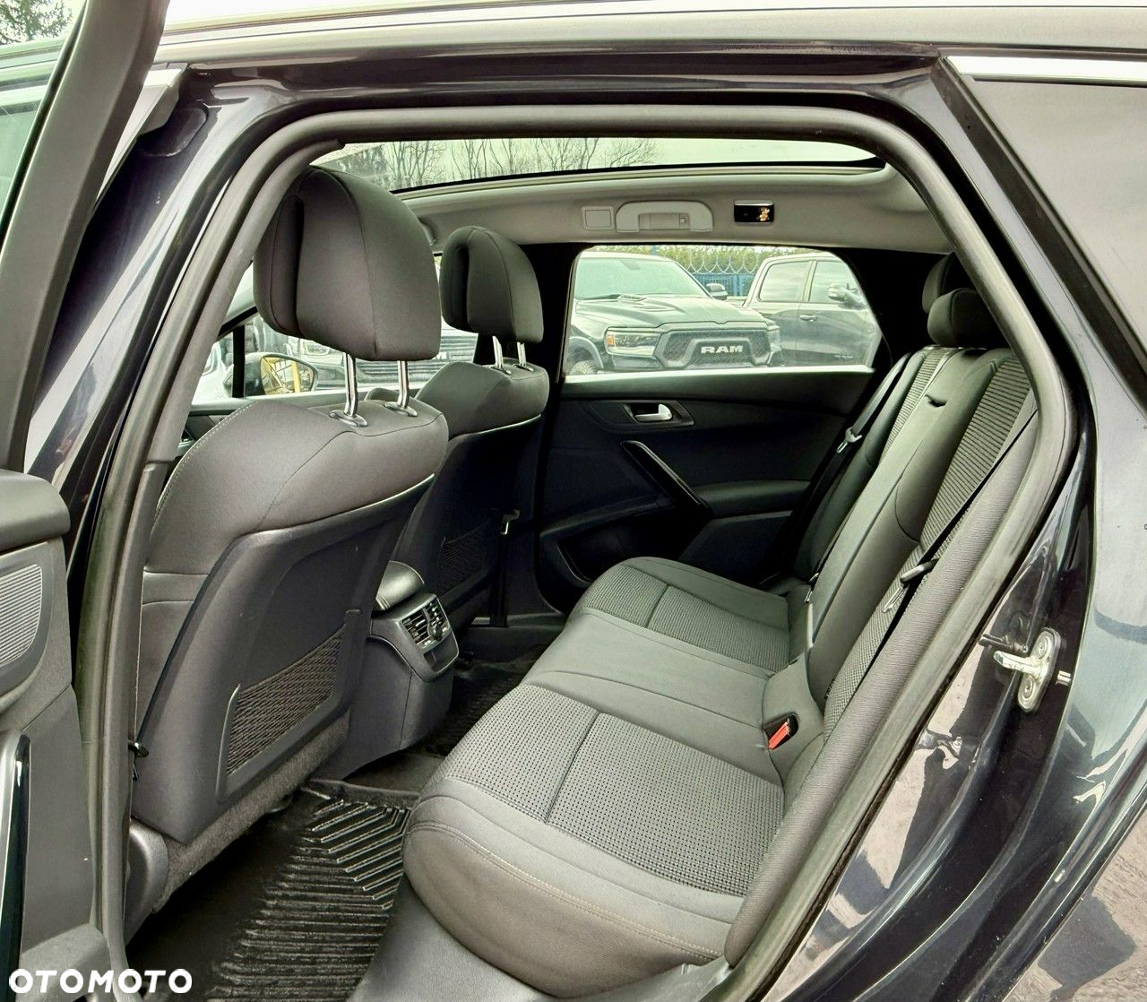Peugeot 508 SW HDi FAP 140 Allure - 13