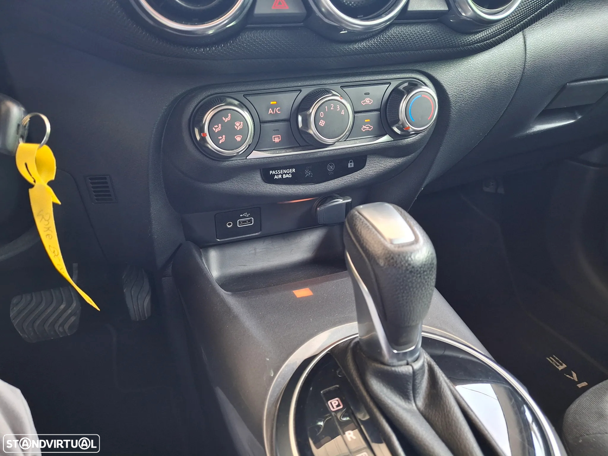 Nissan Juke 1.0 DIG-T Acenta DCT - 15
