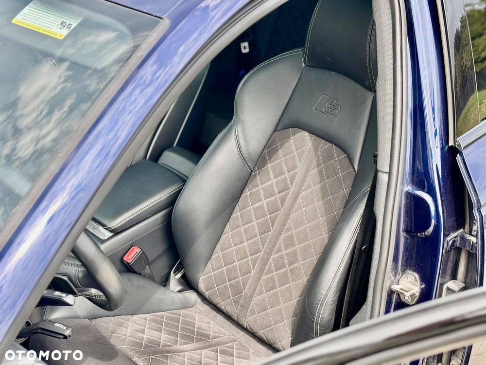 Audi S4 Limousine - 16