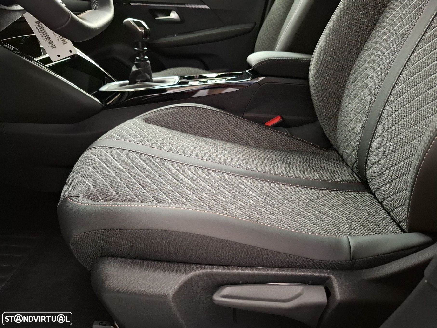 Peugeot 208 1.2 PureTech Allure - 20