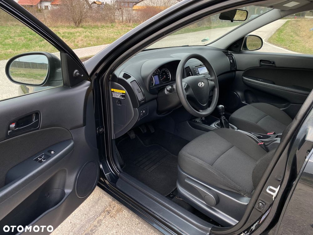 Hyundai i30 1.4 Edition Plus - 19