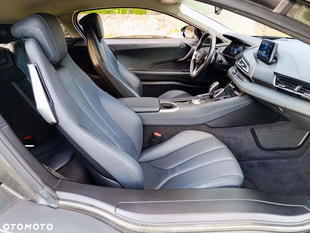 BMW i8 - 11