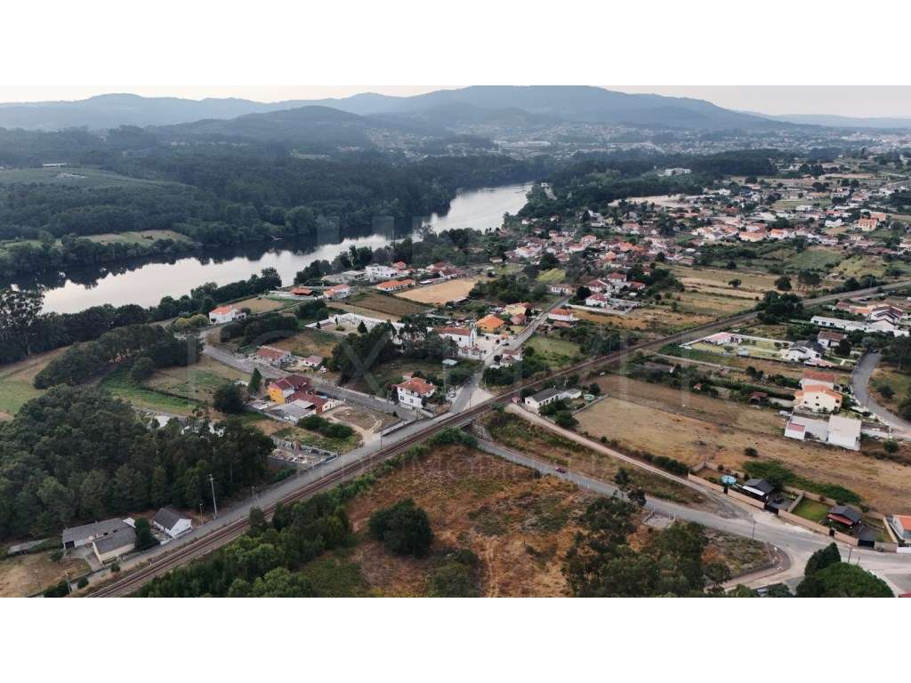 Terreno Rústico - Cristelo Côvo, Valença - Grande imagem: 2/7