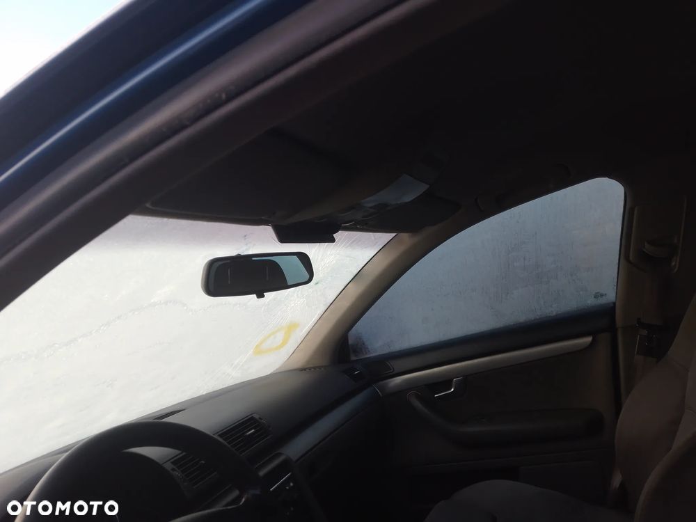 AUDI A4 B6 AVANT 1.9 TDI AVF -  PODŁOKIETNIK - 17