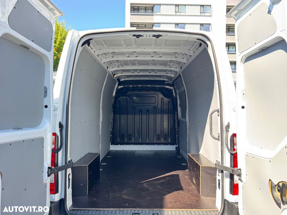 Renault Master - 10