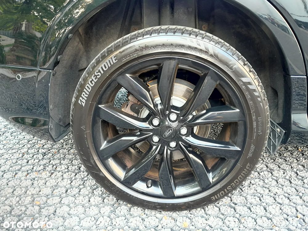 Ford Kuga 1.5 EcoBoost 2x4 ST-Line - 4