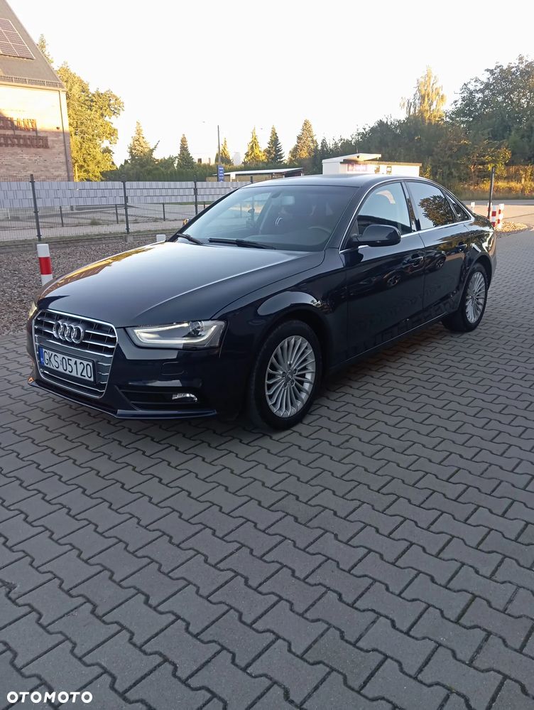 Audi A4 Limousine 2.0 TDI DPF Attraction - 2