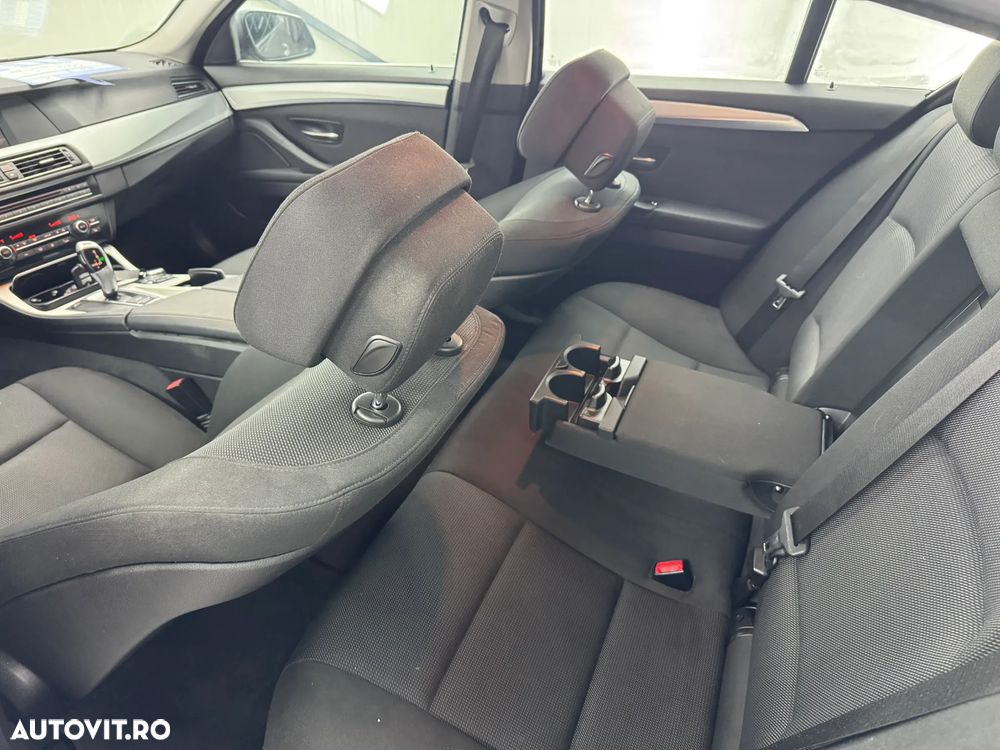 BMW Seria 5 525d Sport-Aut. - 8