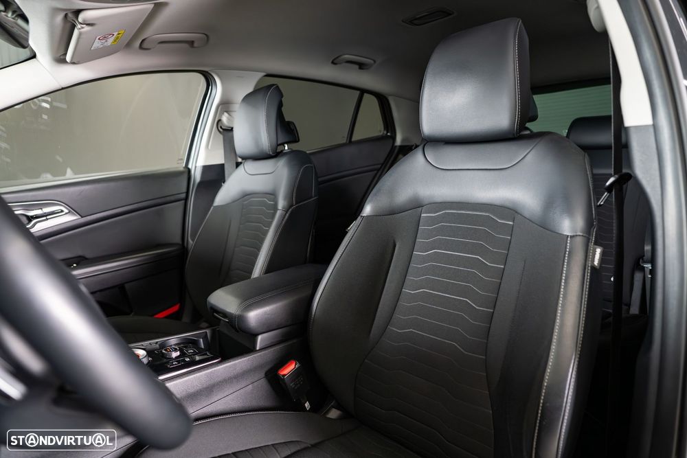 Kia Sportage 1.6 T-GDi PHEV Tech - 15