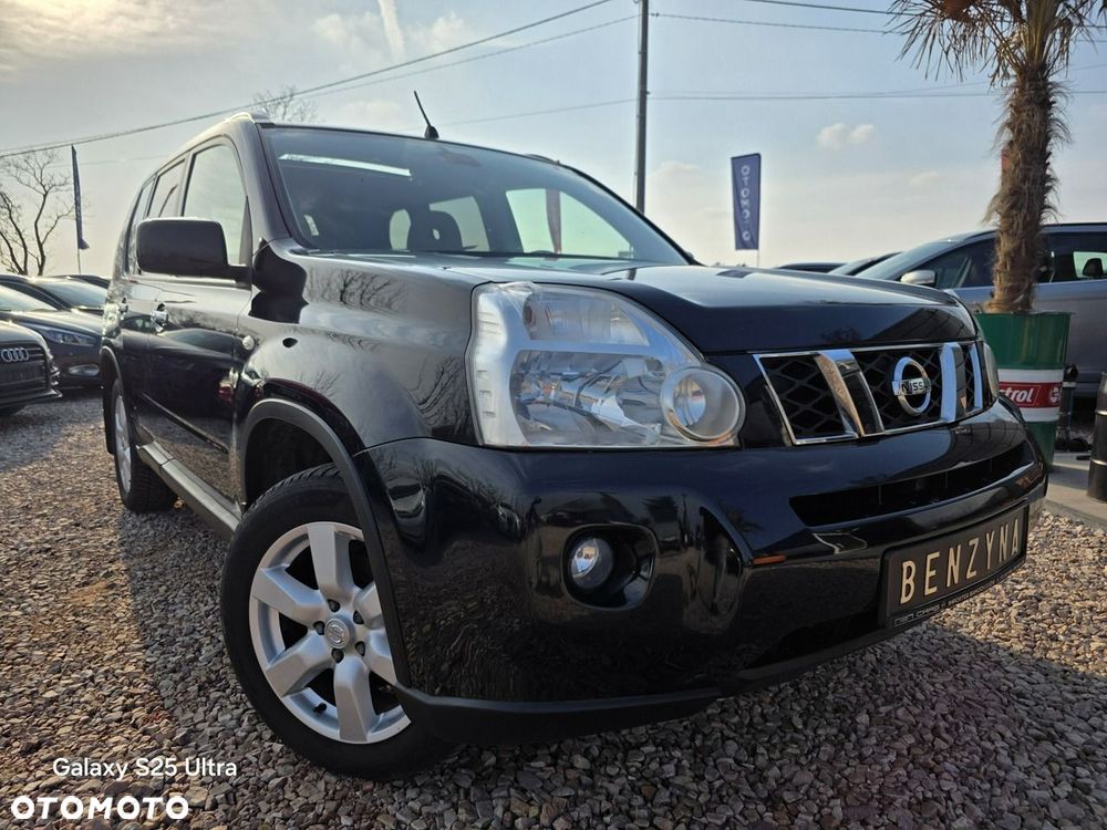Nissan X-Trail 2.5 4x4 CVT-Automatik SE - 3