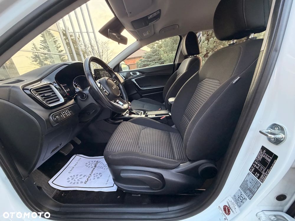 Kia Ceed 1.6 CRDi DCT Spirit - 10