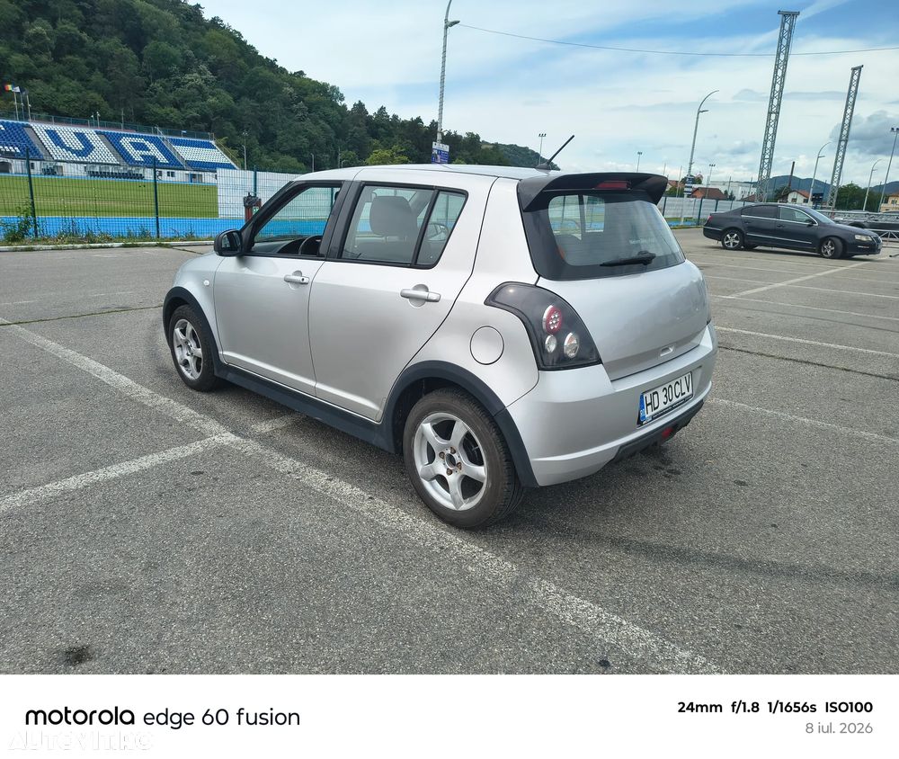 Suzuki Swift - 11