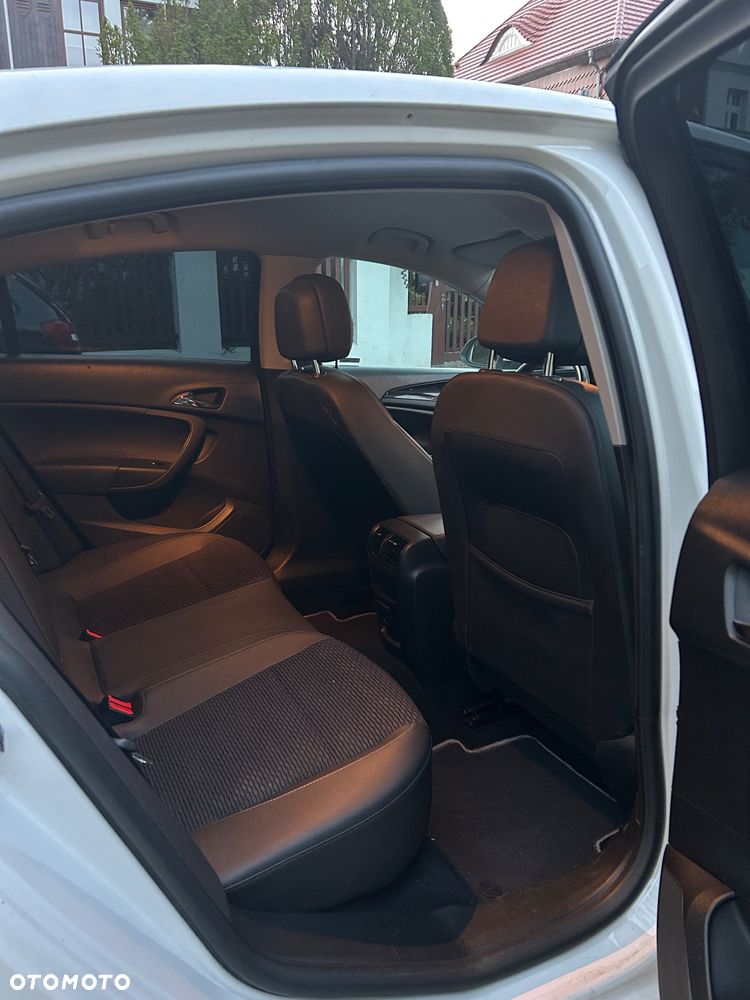 Opel Insignia - 9