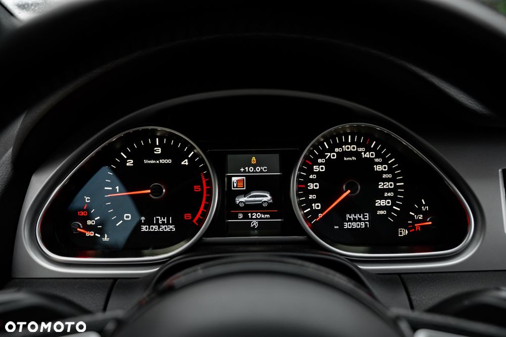 Audi Q7 3.0 TDI DPF Quattro Tiptronic - 32