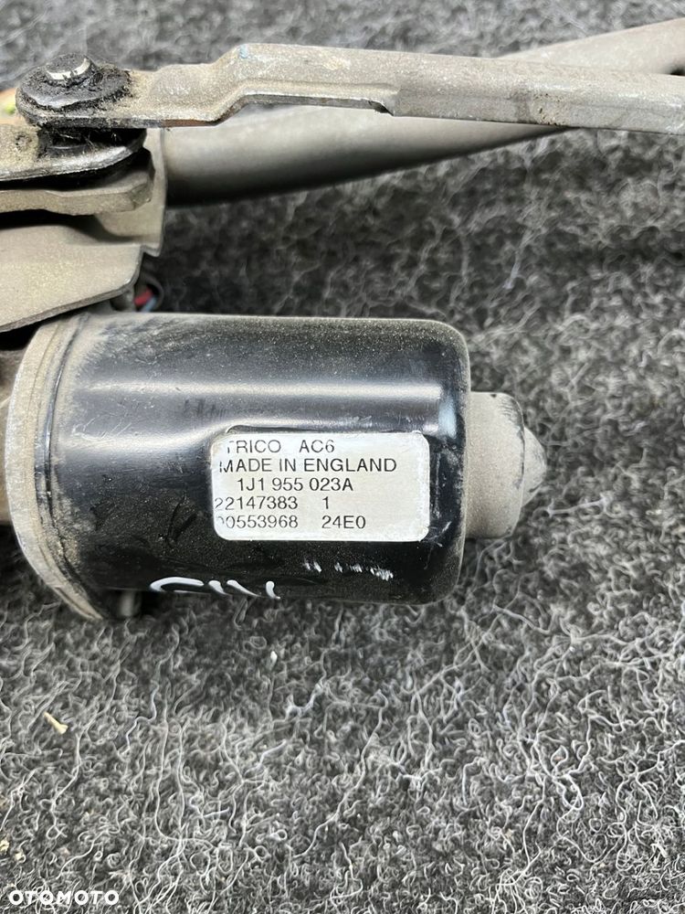 vw golf IV mechanizm silniczek wycieraczki 1J1955023A - 2