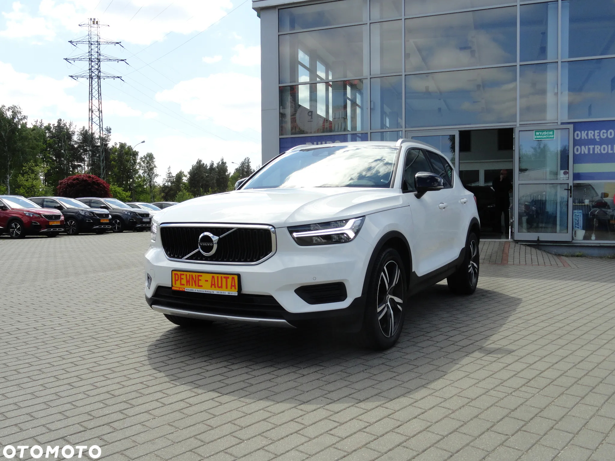 Volvo XC 40 D3 SCR Momentum Core - 24