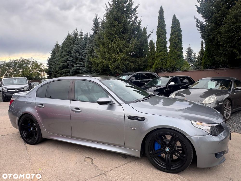 BMW M5 - 4