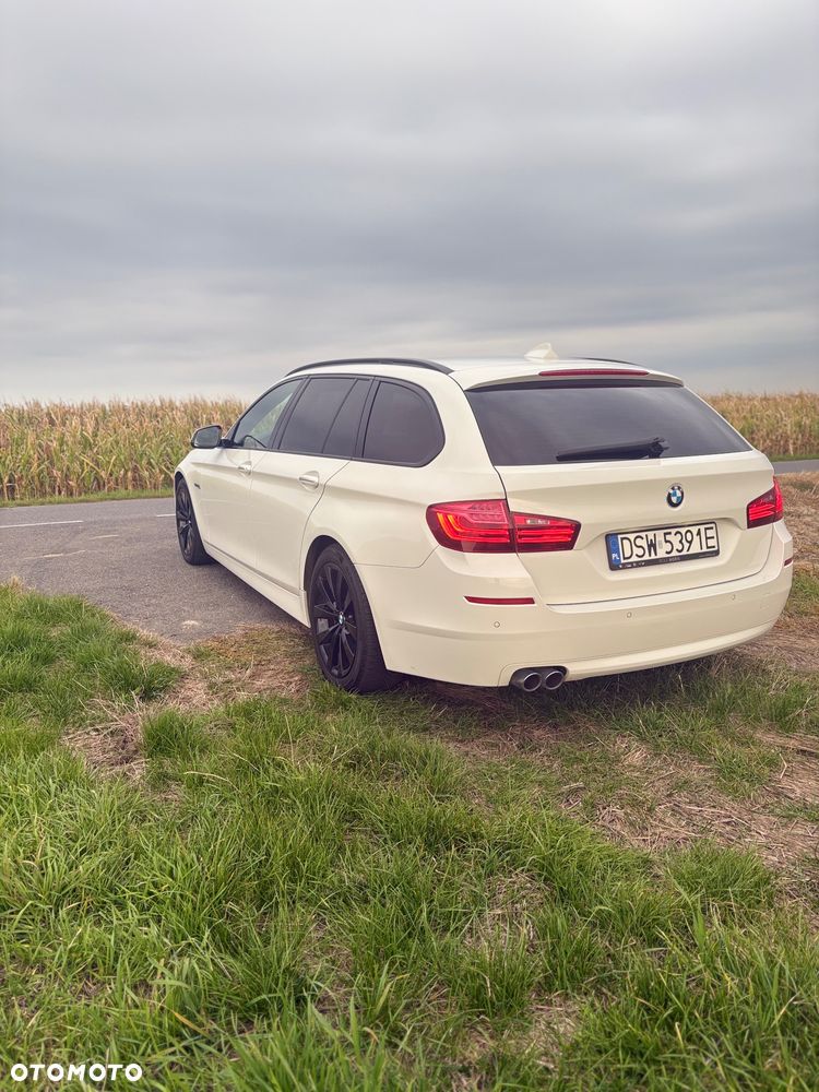 BMW Seria 5 2015 photo 5