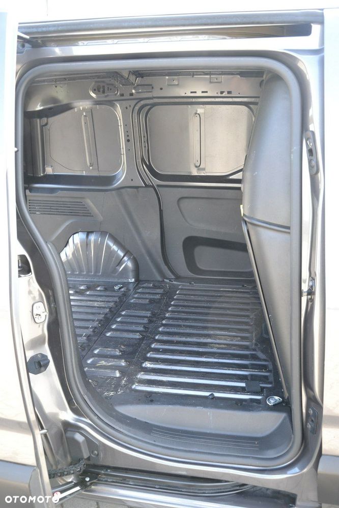 Toyota Proace City - 22