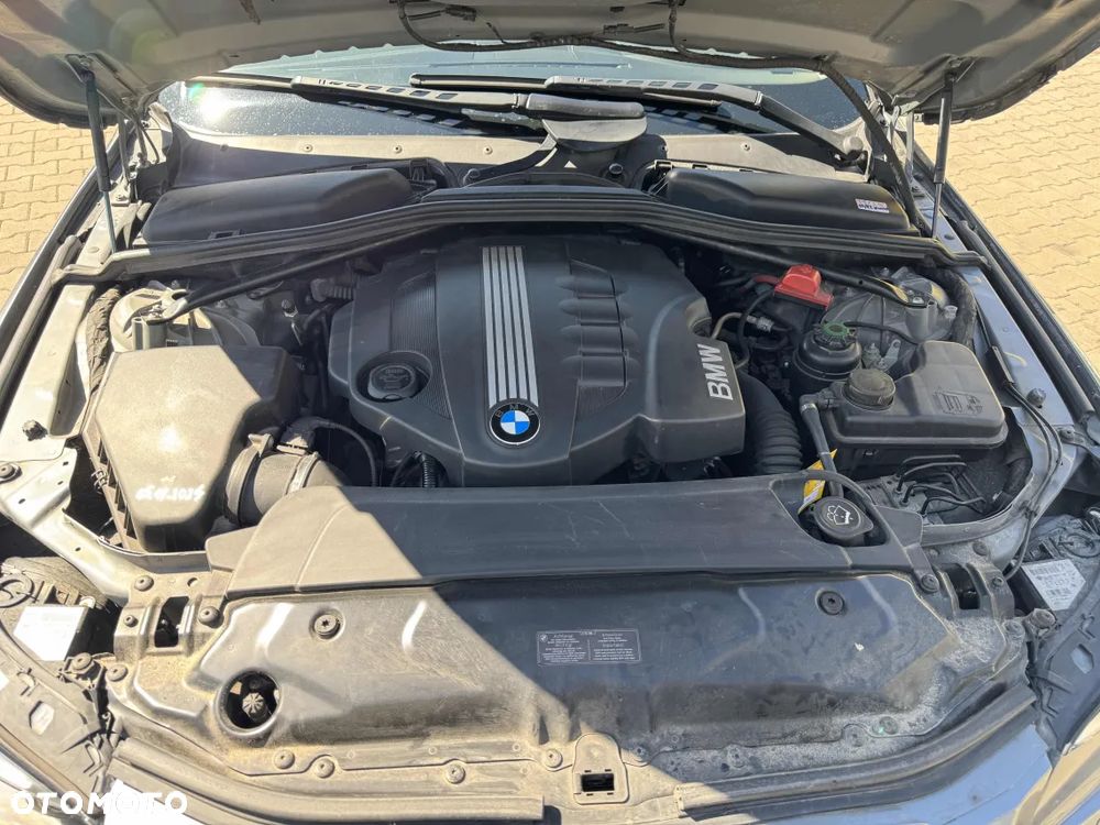 BMW Seria 5 520d - 17