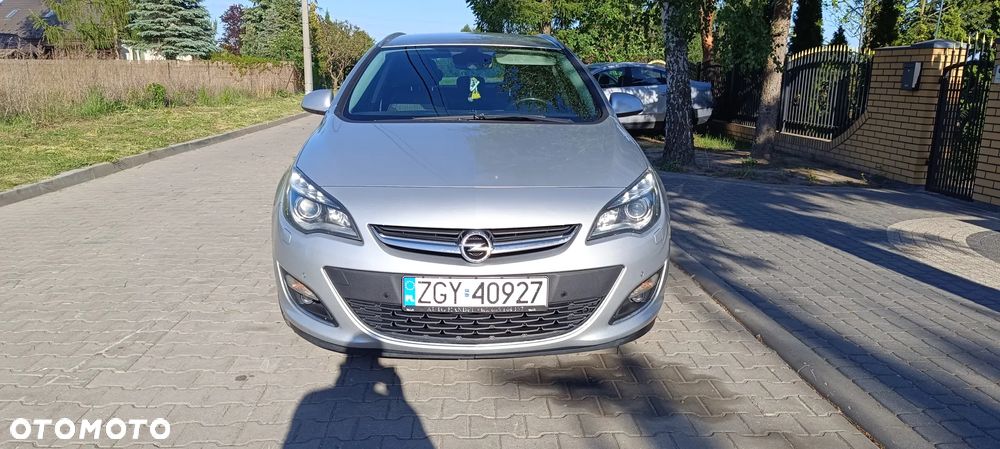Opel Astra 1.7 CDTI Cosmo - 8