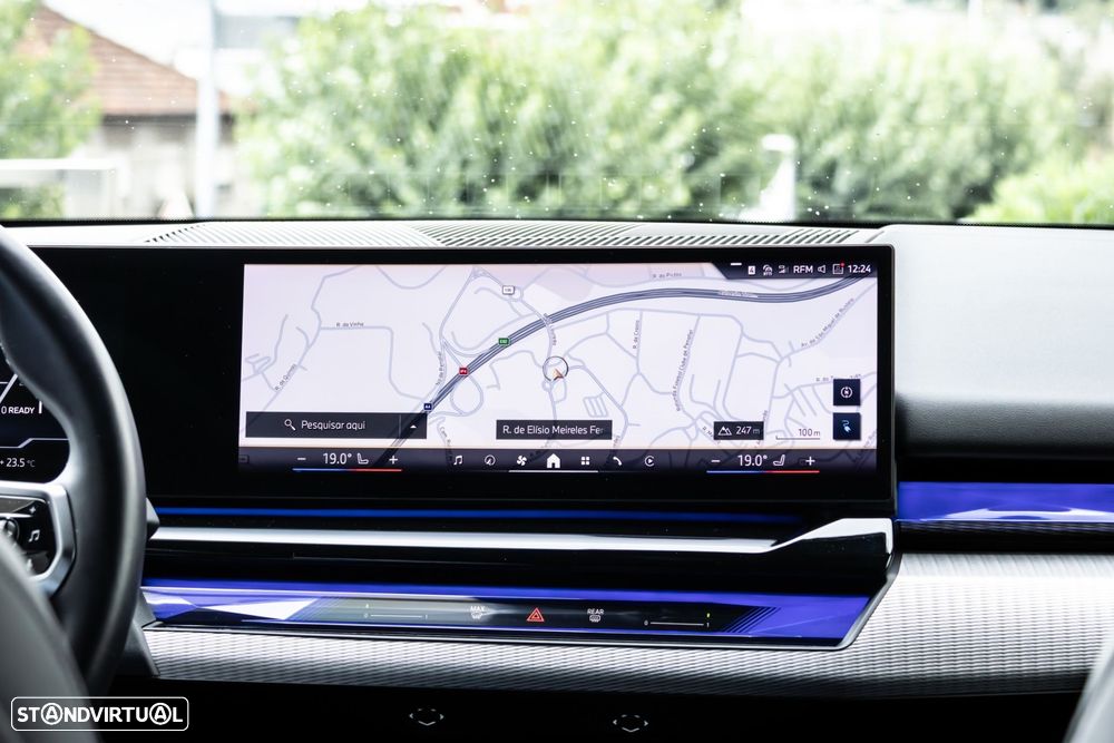 BMW i5 eDrive40 Pack Desportivo M - 40
