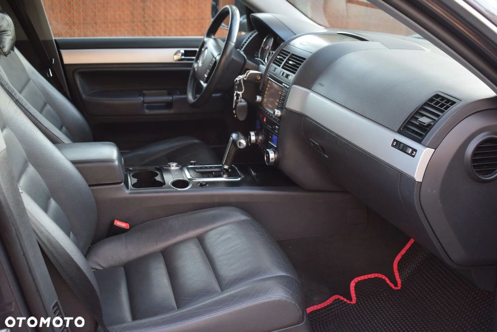 Volkswagen Touareg 3.0 V6 TDI Tiptr - 14