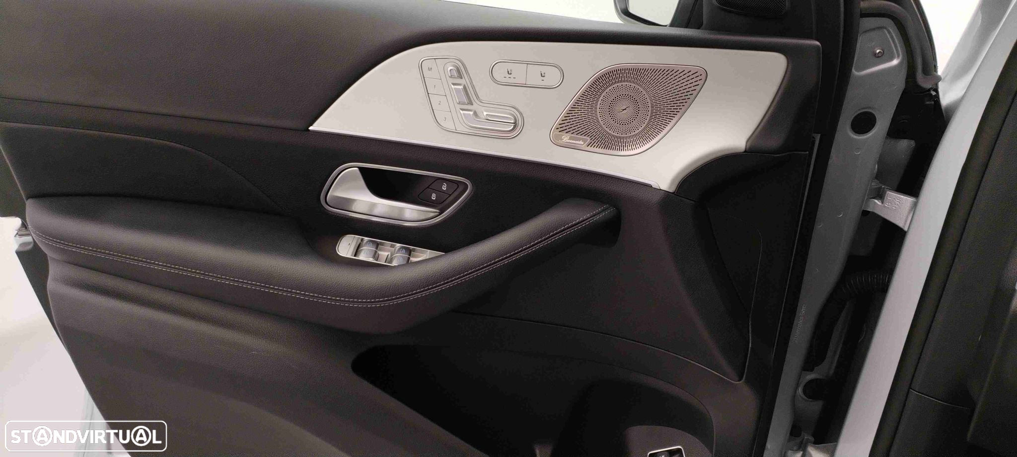 Mercedes-Benz GLE 300 d 4Matic - 22