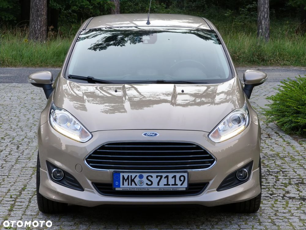 Ford Fiesta 1.0 EcoBoost STart-Stop Titanium - 1
