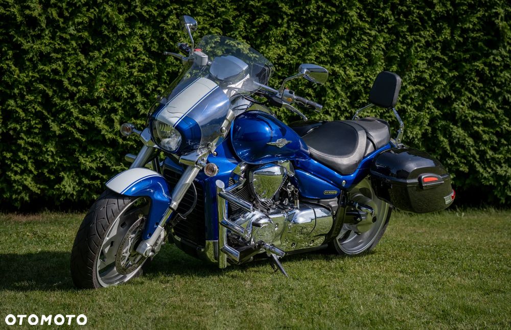 Suzuki Intruder - 16