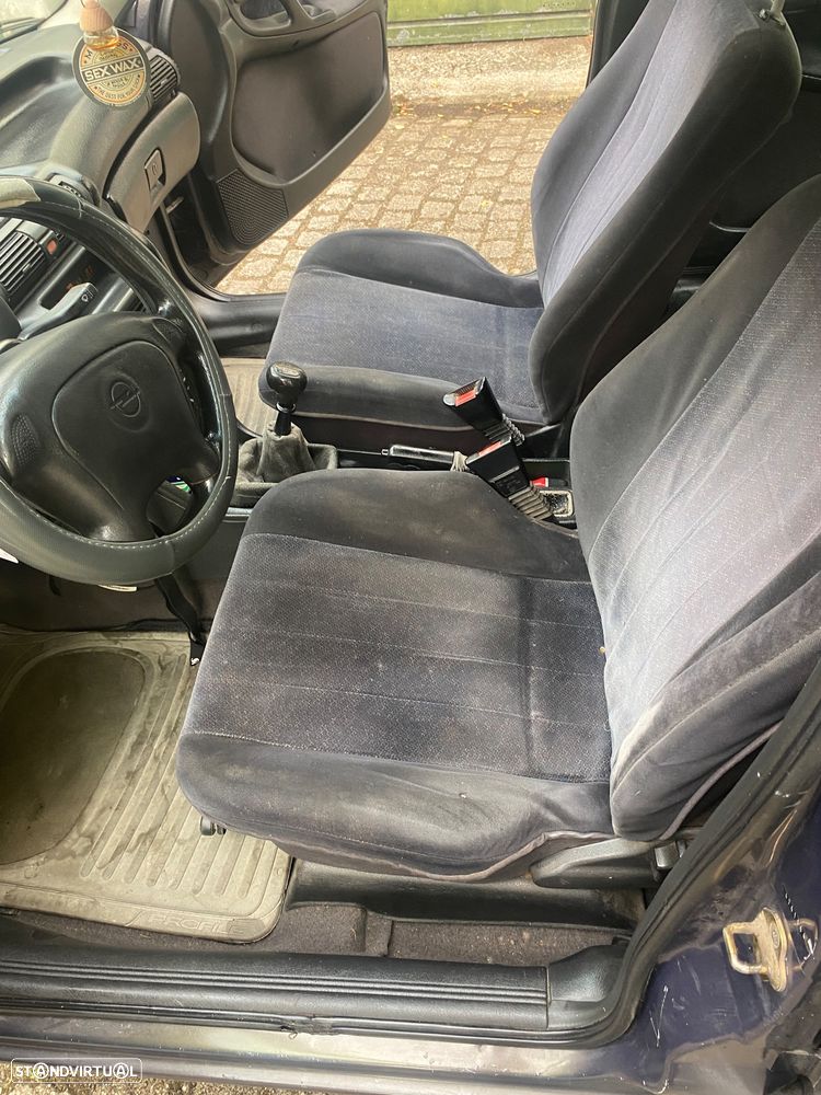 Opel Astra Caravan 1.7 TD Sport - 11