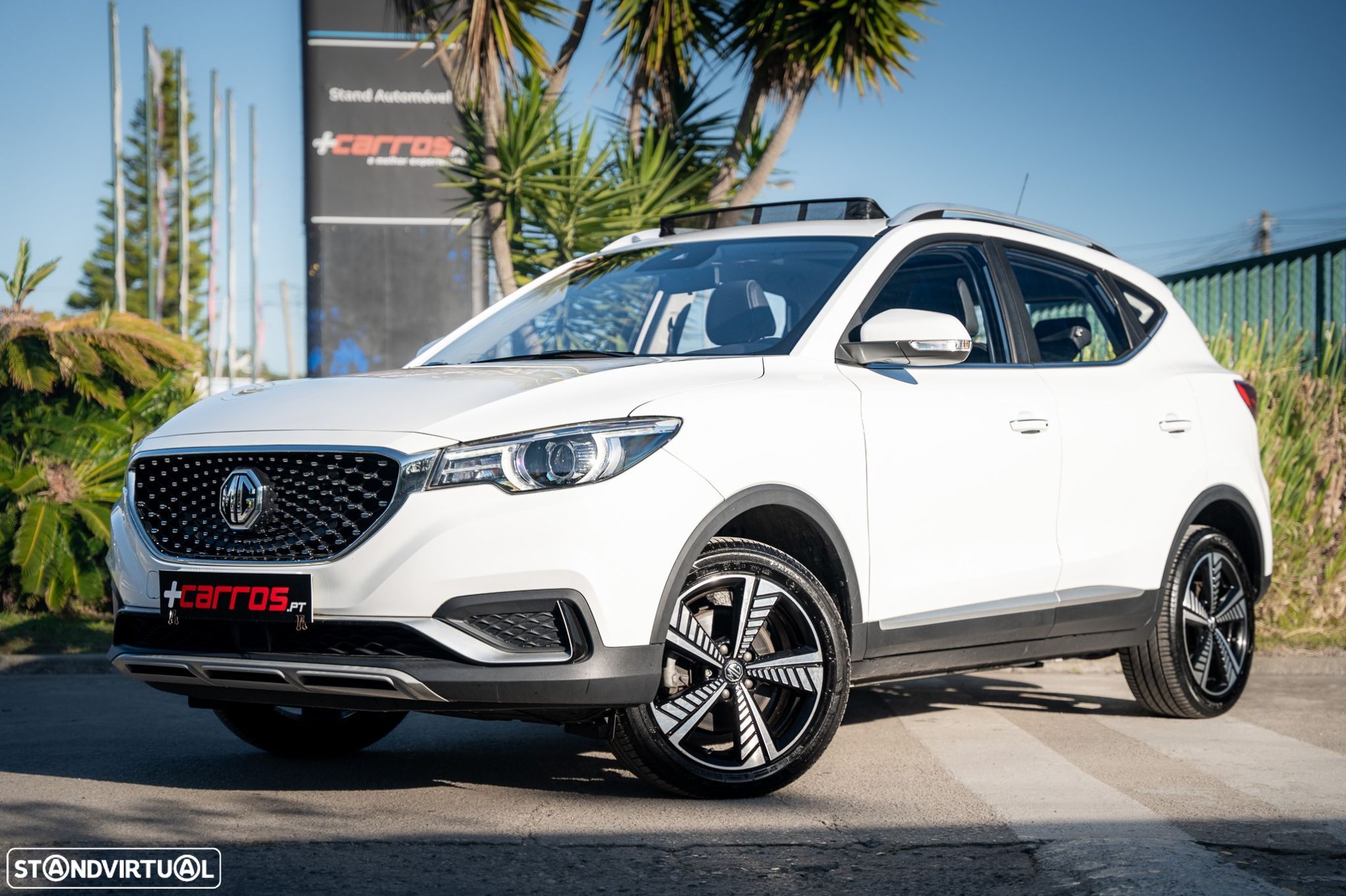 MG ZS - 1