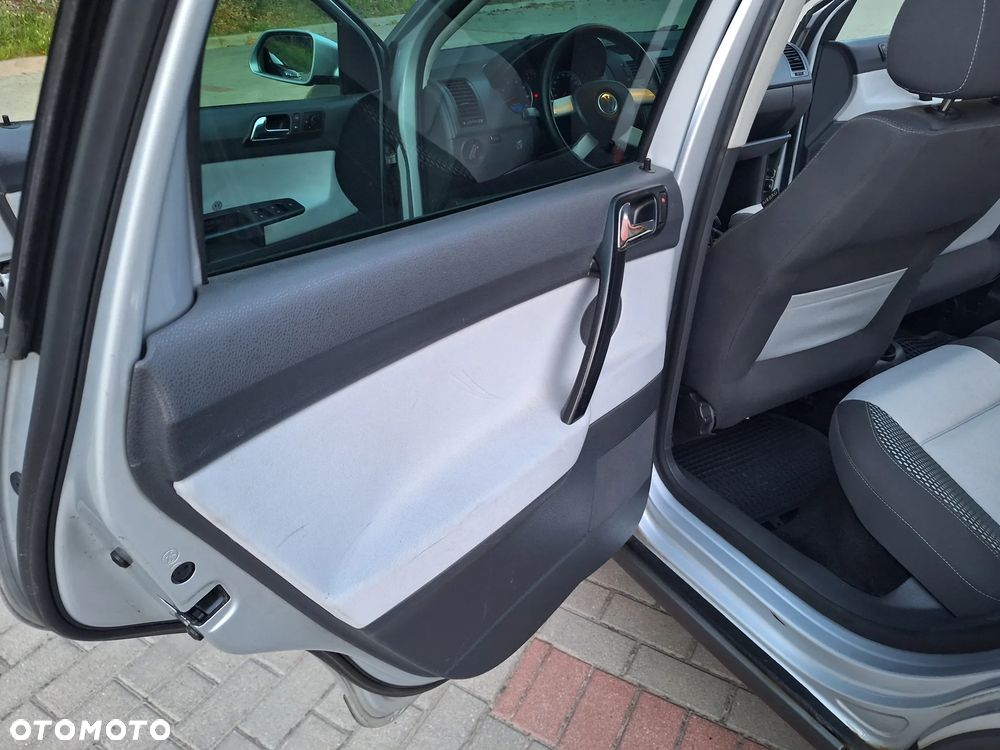 Volkswagen Polo Cross - 26