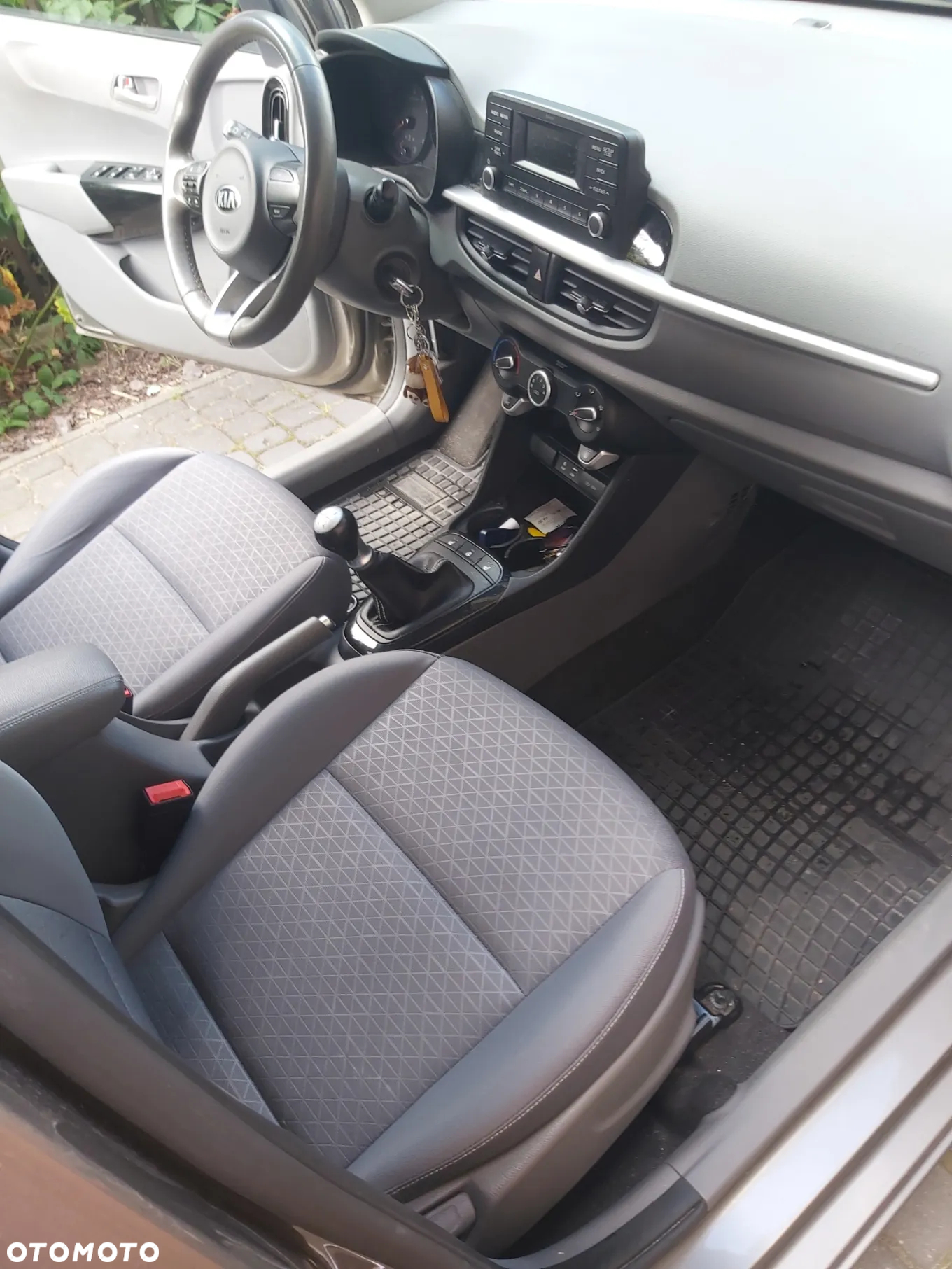 Kia Picanto 1.0 L - 7