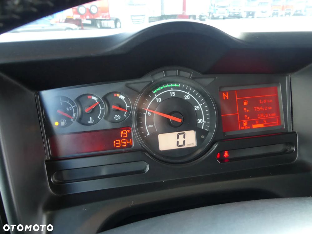 Renault D12 280 KM / HDS EFFER 100 - MAX WYSÓW 12.34M / PILOT / - 30