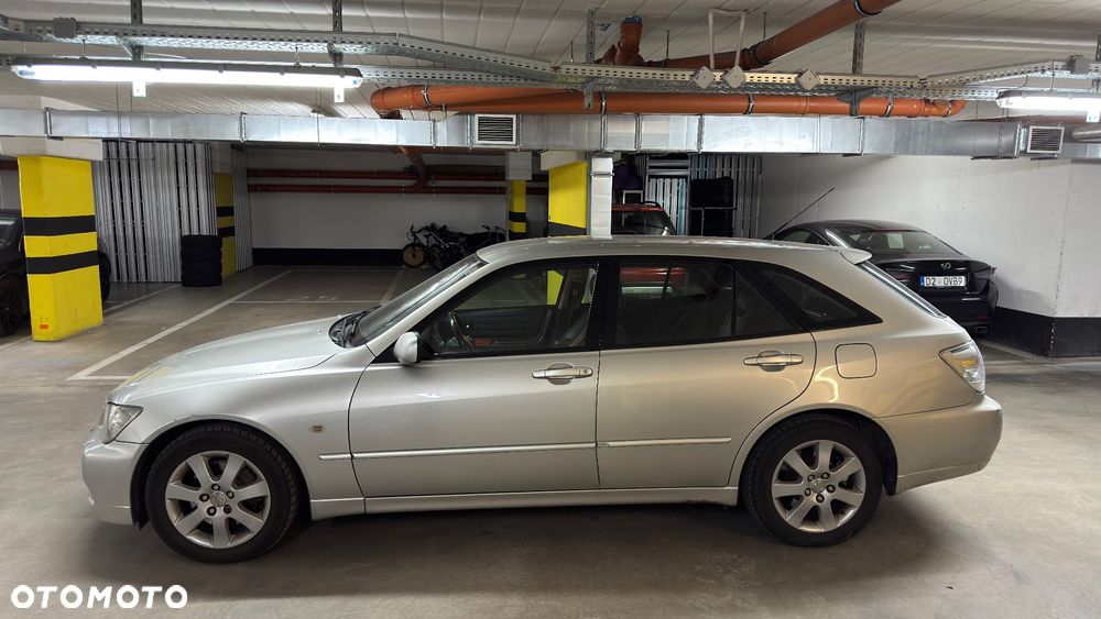 Lexus IS 200 SC Elegance - 5