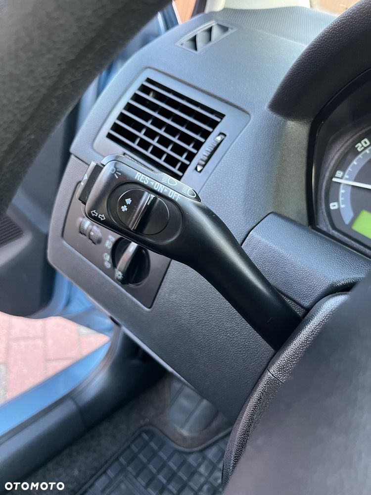 Skoda Fabia 2.0 Combi Elegance - 24