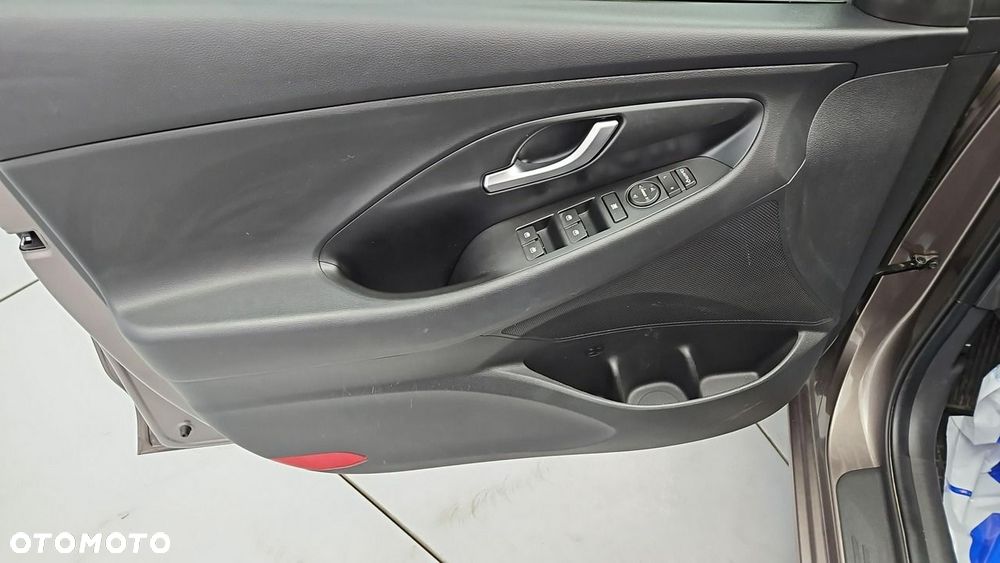 Hyundai i30 - 11