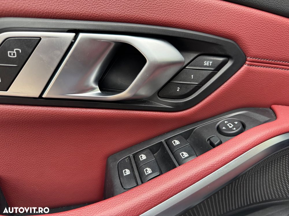 BMW Seria 3 330e Aut. Luxury Line - 13