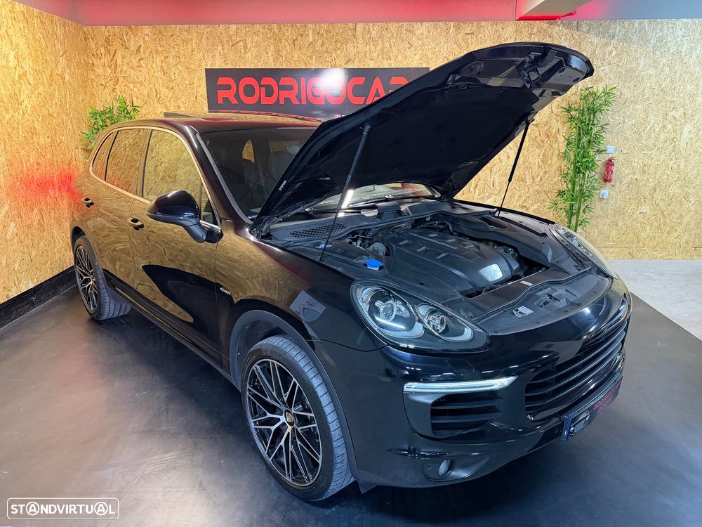 Porsche Cayenne 3.0 V6 - 40