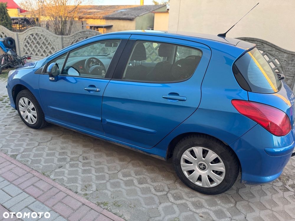 Peugeot 308 1.6 HDi Premium - 2