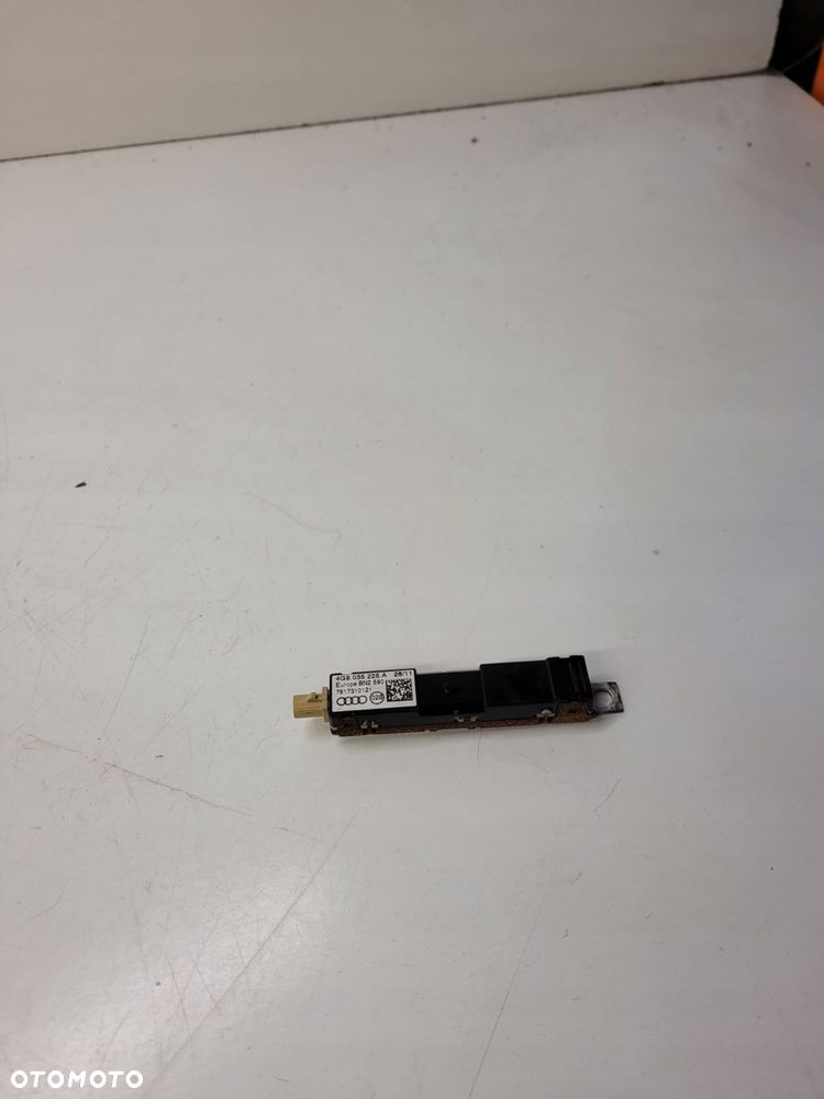 WZMACNIACZ ANTENOWY AUDI A6 C7 A7 4G8035225A - 1