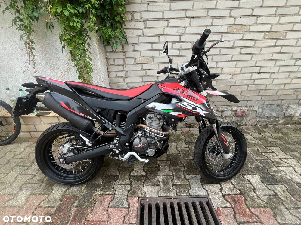 Aprilia SX - 5