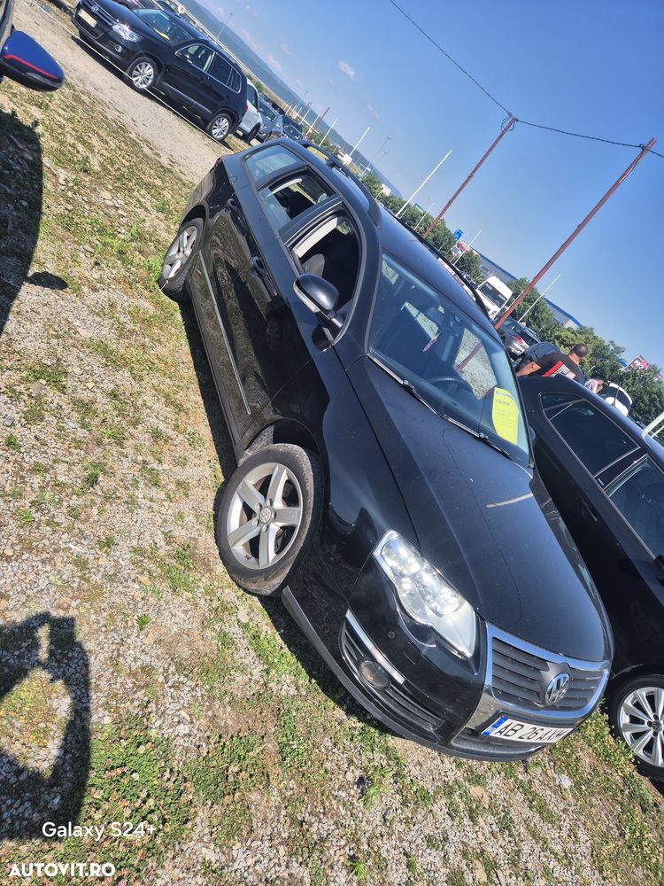 Volkswagen Passat 2.0 TDI Trendline DPF DSG - 6
