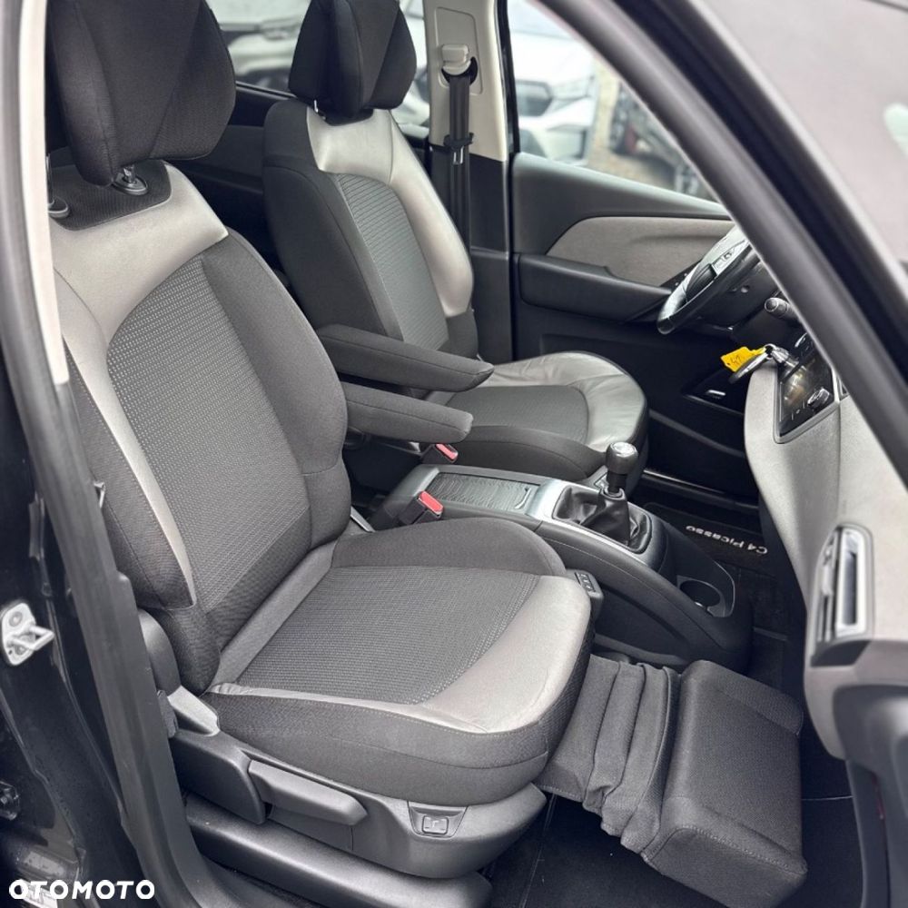 Citroën C4 Picasso - 32