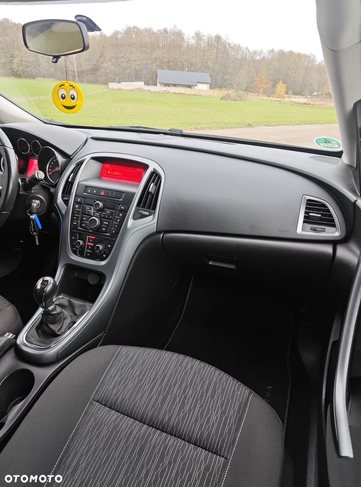 Opel Astra 1.6 Style - 12
